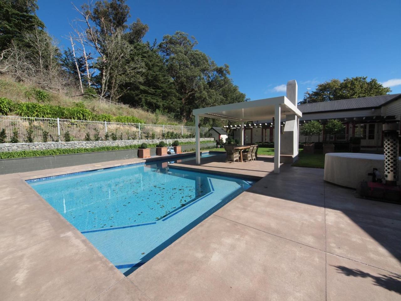 India House & Ica Whare In Whareama, Nr Riversdale Beach Room photo